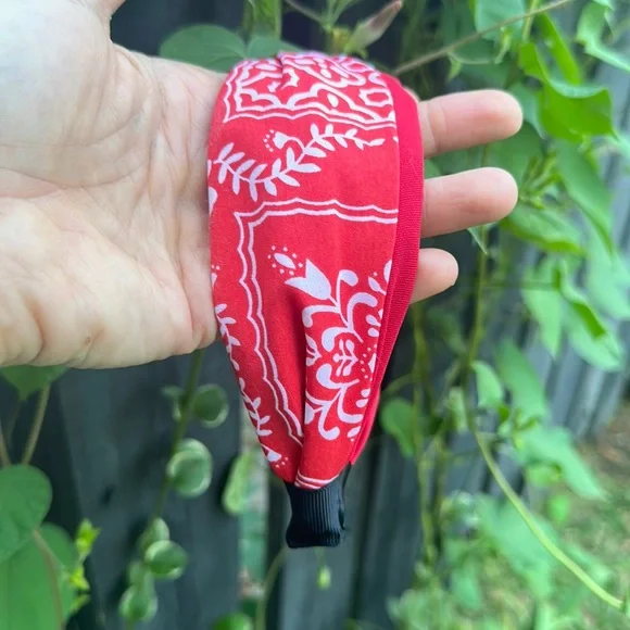 Paisley Print Top-Knot Headband - Picture 3 of 16